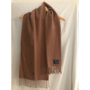 Polo by Ralph Lauren lambs wool scarf